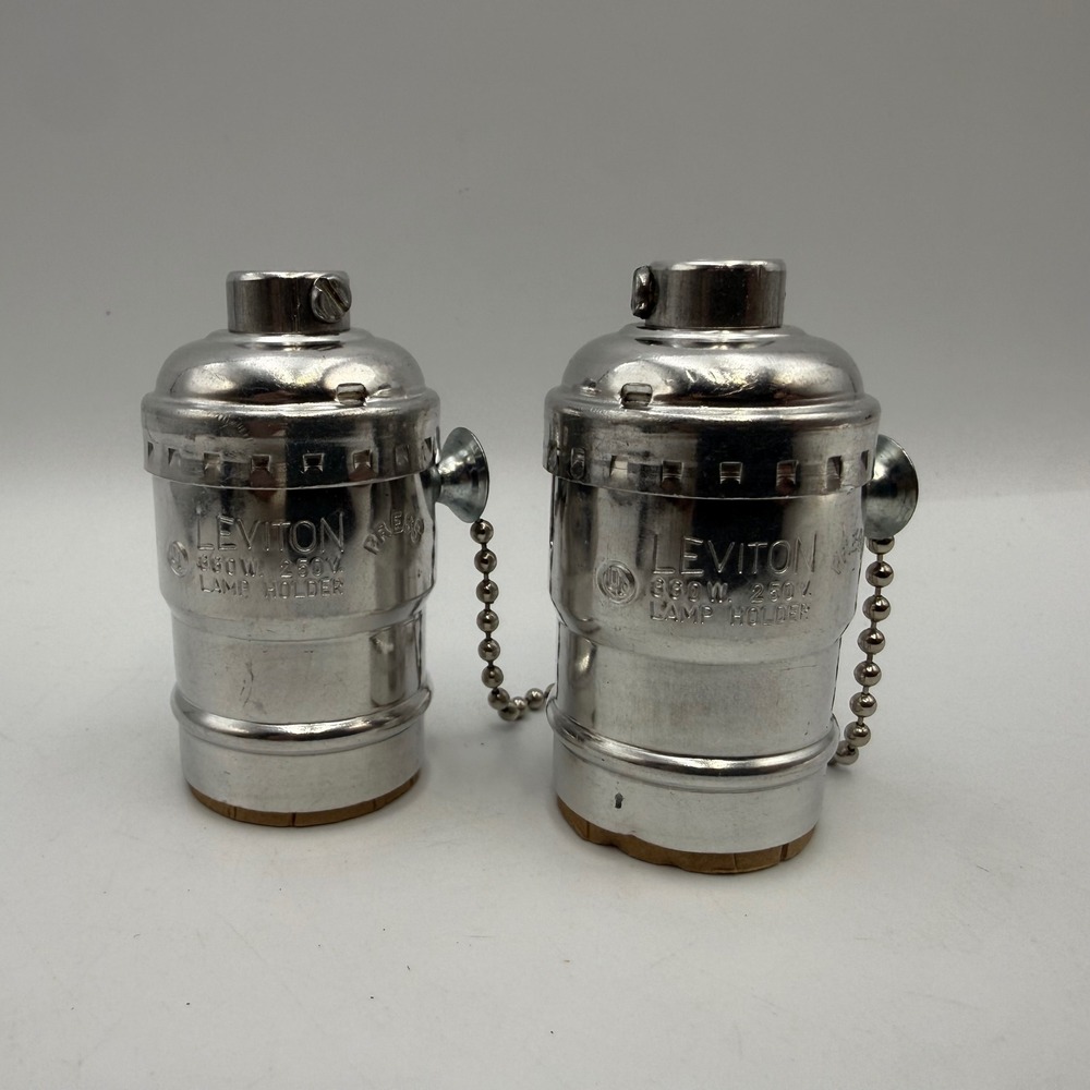Leviton Chrome Lamp Holder Pull Chain Socket 660W 250V Set of 2 Vintage Style